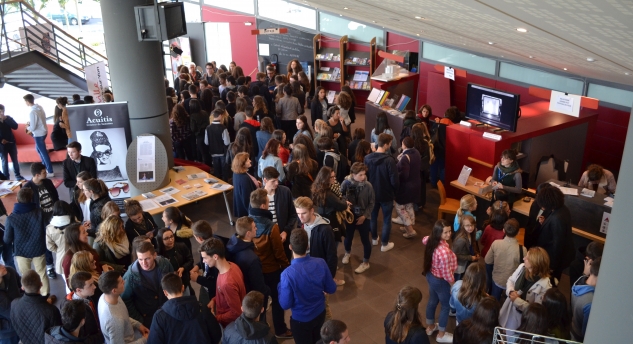 Le public dans l'attente de Sing Street